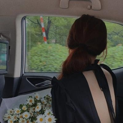 圈内顶流又出大瓜：隐婚生子，全网玩梗，72小时